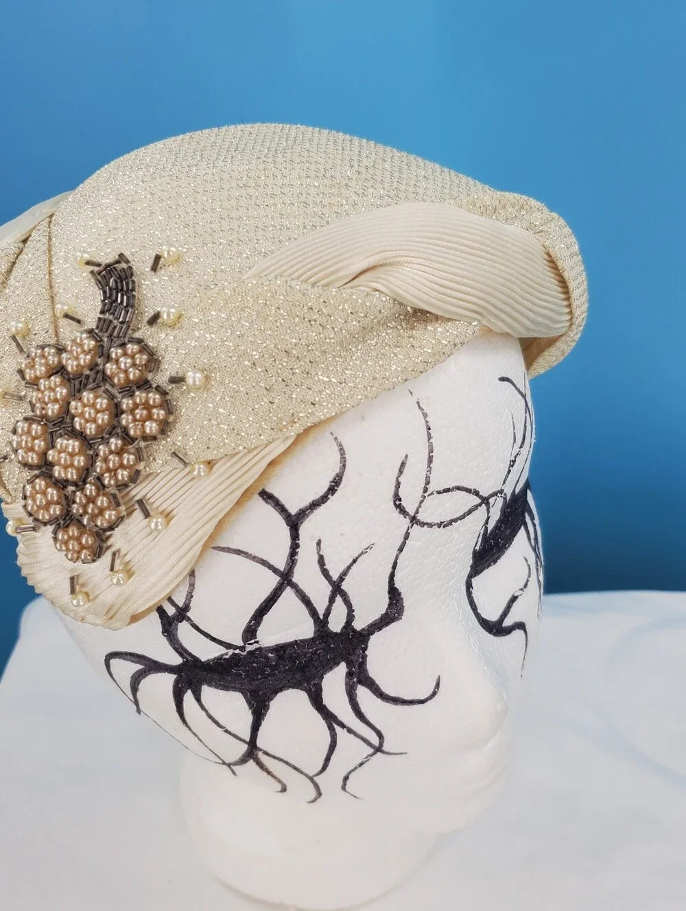 Vintage early 1950s Tricorne hats (set of 2) - Picture 2 of 13